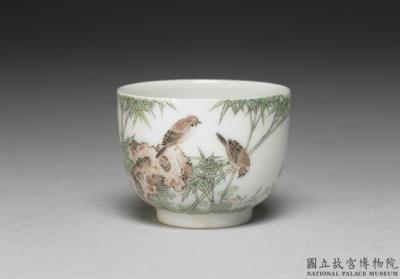 图片[2]-Cup with bamboo and birds in falangcai painted enamels, Qing dynasty, Yongzheng reign 1723-1735-China Archive